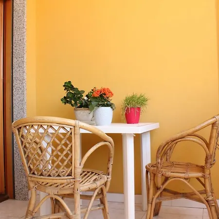 Hotel Stylish Apt Three Mins From Poetto Quartu SantʼElena