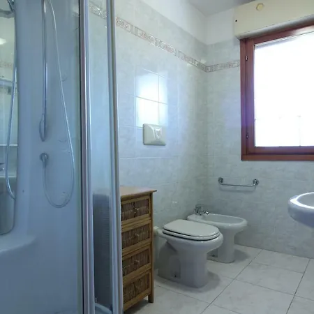 Hotel Stylish Apt Three Mins From Poetto Quartu SantʼElena