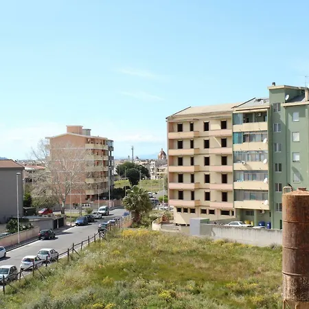 Stylish Apt Three Mins From Poetto Hotel *