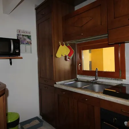 Stylish Apt Three Mins From Poetto